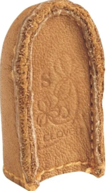 Clover Natural Fit Leather Thimble Art 6028/6029